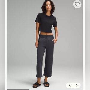 Lululemon Ribbed Mid-Rise Cropped Capri Graphite Grey Pants Size 12